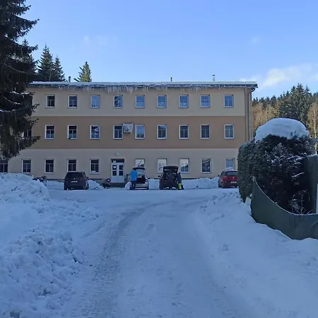 Utulny Byt V Jizerskych Horach -Apartman Mili Korenov Exterior photo