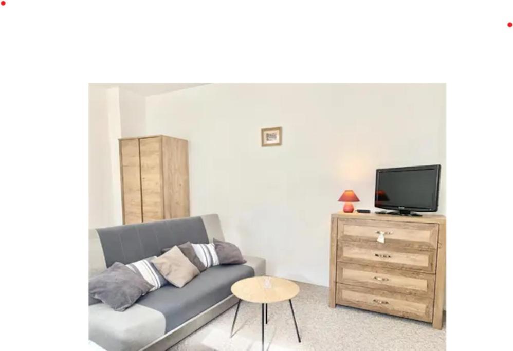 דירה Utulny V Jizerskych Horach -apartman Mili